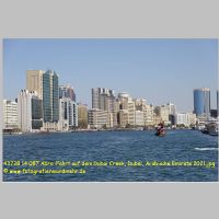 43728 14 087 Abra -Fahrt auf dem Dubai Creek, Dubai, Arabische Emirate 2021.jpg